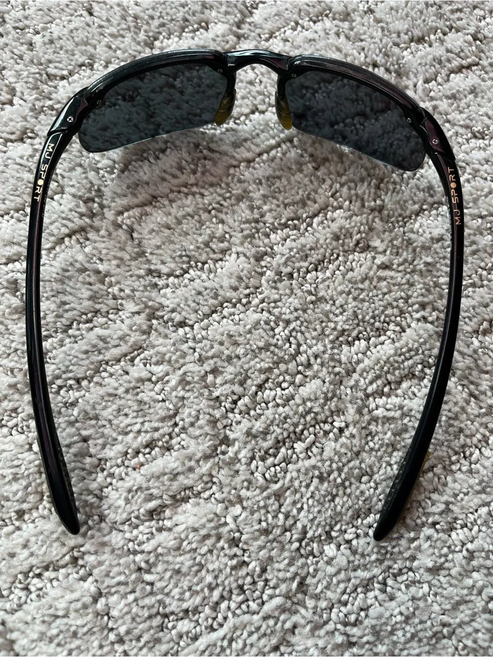 Maui Jim Black Rimless Sunglasses with Dark Gray Lenses